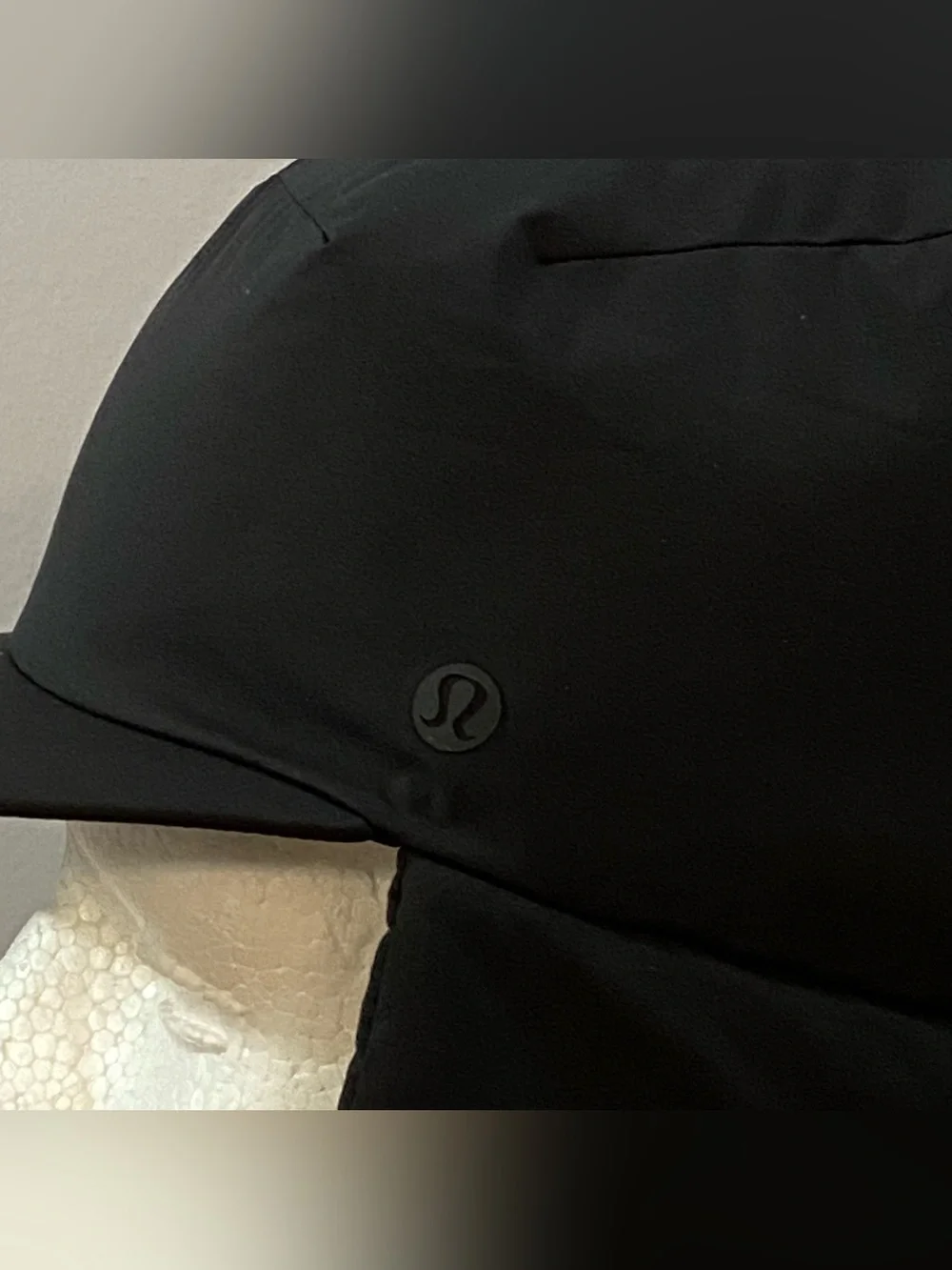 Lululemon Navigation Loft Trapper Hat Black XS/S Insulated Puffer Ear Flap Cap